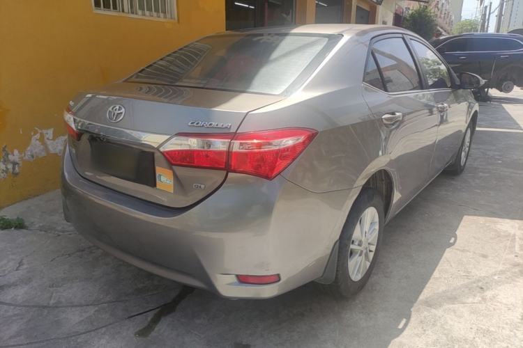 Used Toyota Corolla 2014 1.6L CVT GL Rear Right 45 Deg