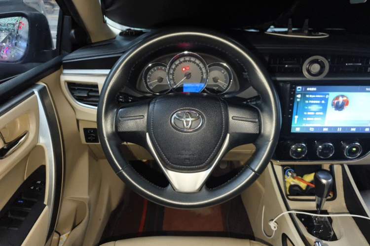 Used Toyota Corolla 2014 1.6L CVT GL Steering Wheel