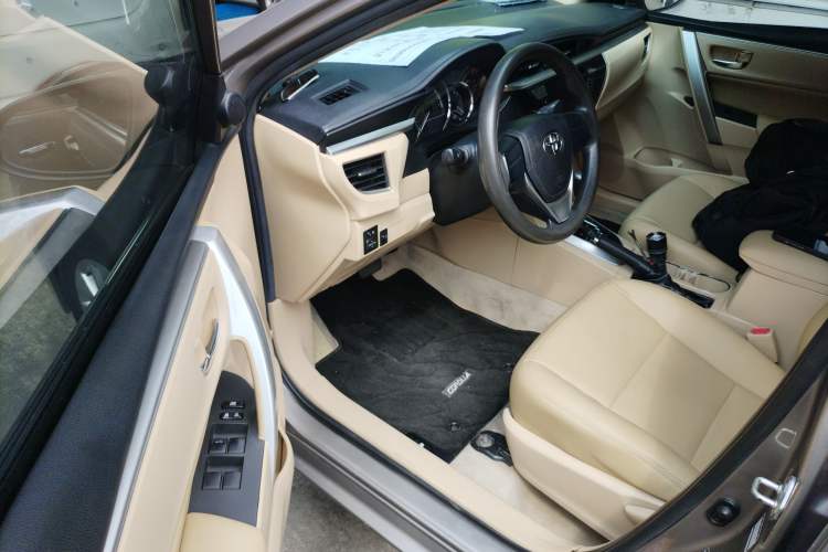 Used Toyota Corolla 2014 1.6L CVT GL Driver Seat