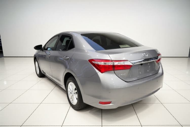 Used Toyota Corolla 2014 1.6L CVT GL Exterior 2