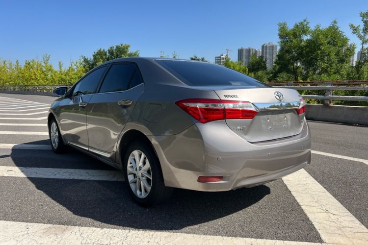 Used Toyota Corolla 2014 1.6L CVT GL-i Leather Edition Exterior 4