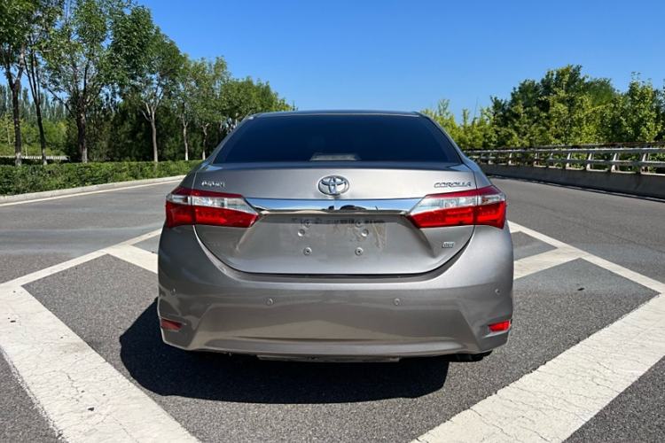 Used Toyota Corolla 2014 1.6L CVT GL-i Leather Edition Exterior 5