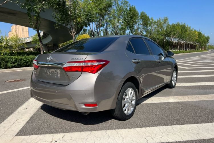 Used Toyota Corolla 2014 1.6L CVT GL-i Leather Edition Exterior 6