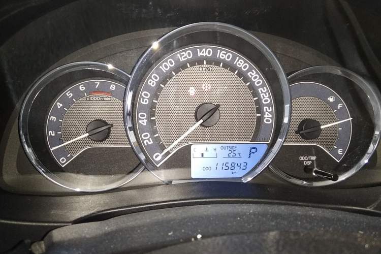 Used Toyota Corolla 2014 1.6L CVT GL Instrument Cluster