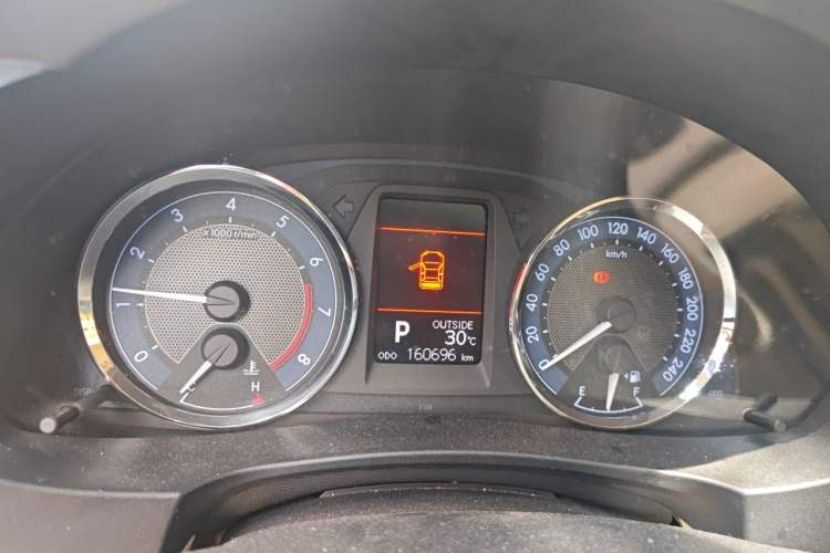 Used Toyota Corolla 2014 1.6L CVT GL-i Instrument Cluster