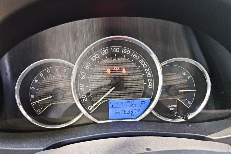 Used Toyota Corolla 2014 1.6L CVT GL Instrument Cluster