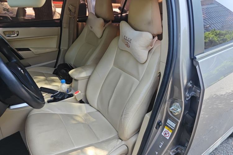 Used Toyota Corolla 2014 1.6L CVT GL-i Left Front Seat