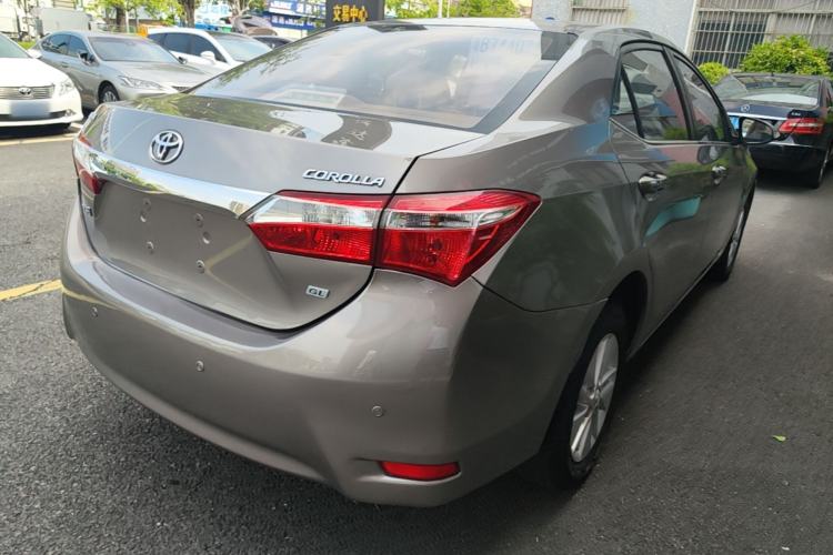 Used Toyota Corolla 2014 1.6L CVT GL Rear Right 45 Deg