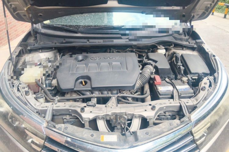 Used Toyota Corolla 2014 1.6L CVT GL-i Engine Bay