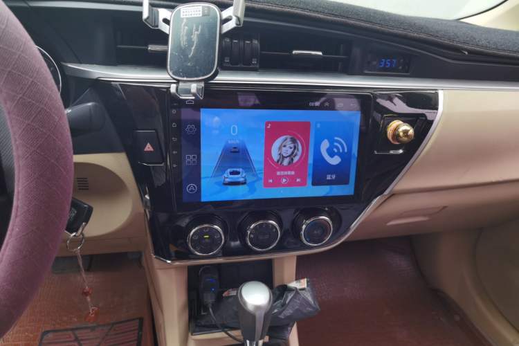 Used Toyota Corolla 2014 1.6L CVT GL Audio And AC Panel