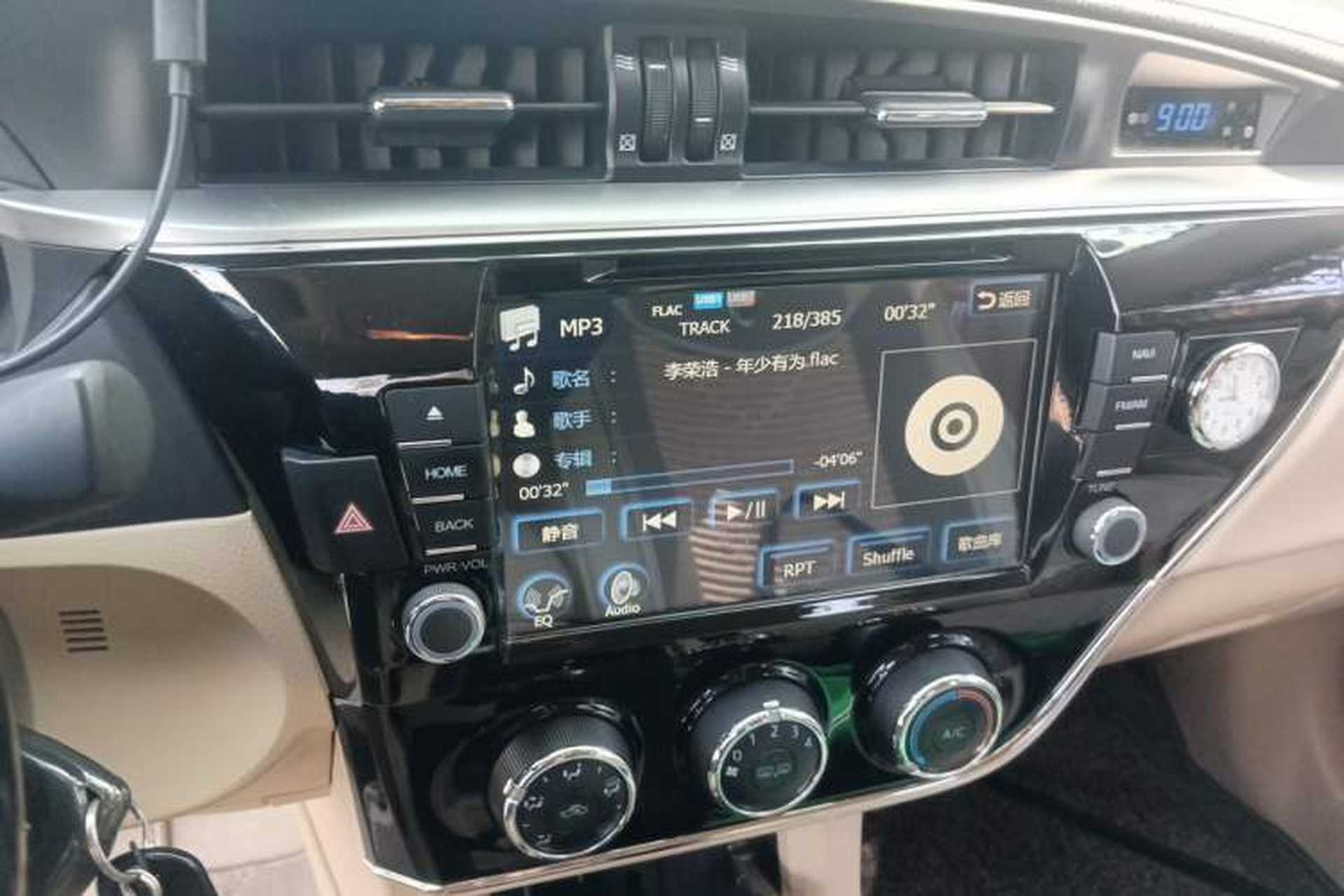 Used Toyota Corolla 2014 1.6L CVT GL Audio And AC Panel