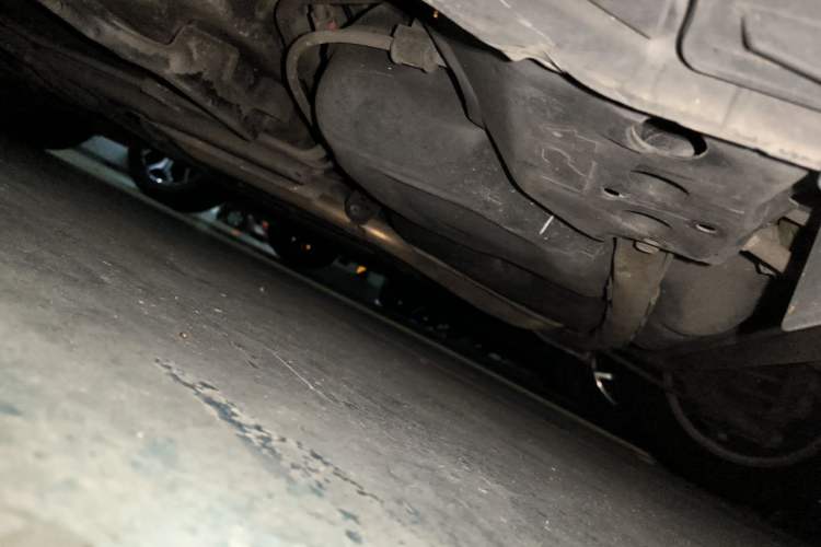 Used Toyota Corolla 2014 1.6L CVT GL-i Chassis Rear Left