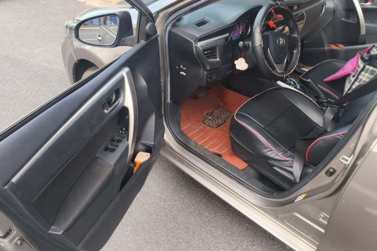 Used Toyota Corolla 2014 1.6L CVT GL Driver Seat