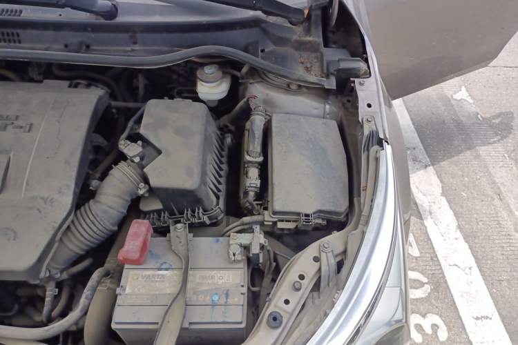Used Toyota Corolla 2014 1.6L CVT GL Engine Bay Left