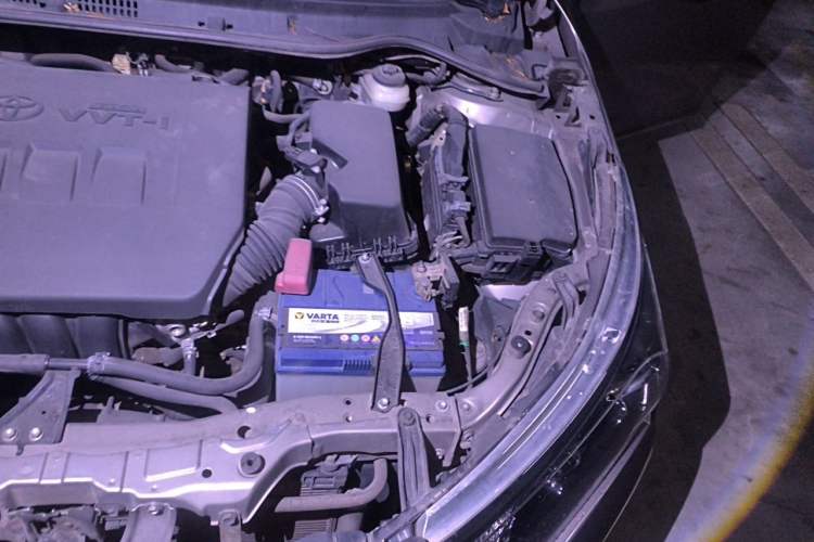 Used Toyota Corolla 2014 1.6L CVT GL-i Leather Edition Engine Bay Left