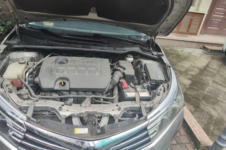 Used Toyota Corolla 2014 1.6L CVT GL-i Leather Edition Engine Bay Left