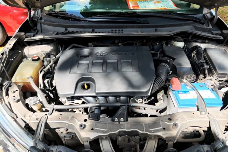 Used Toyota Corolla 2014 1.6L Manual GL-i Leather Edition Engine Bay