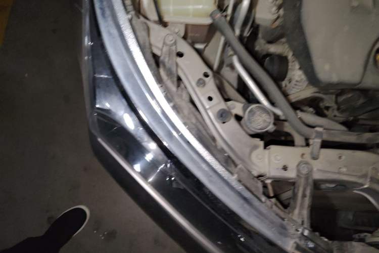 Used Toyota Corolla 2014 1.6L CVT GL-i Leather Edition Engine Bay Right