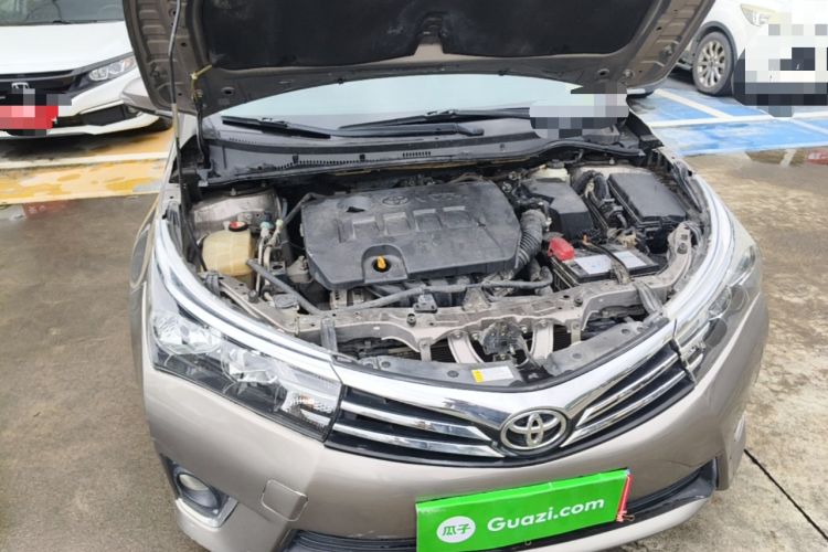 Used Toyota Corolla 2014 1.6L CVT GL Engine Bay Right