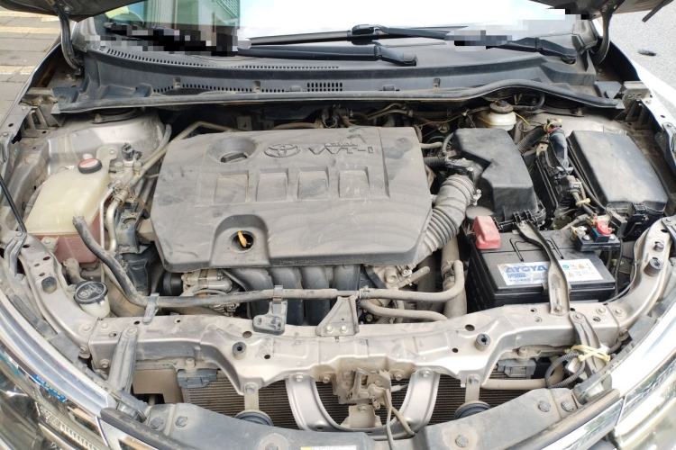 Used Toyota Corolla 2014 1.6L CVT GL-i Engine Bay