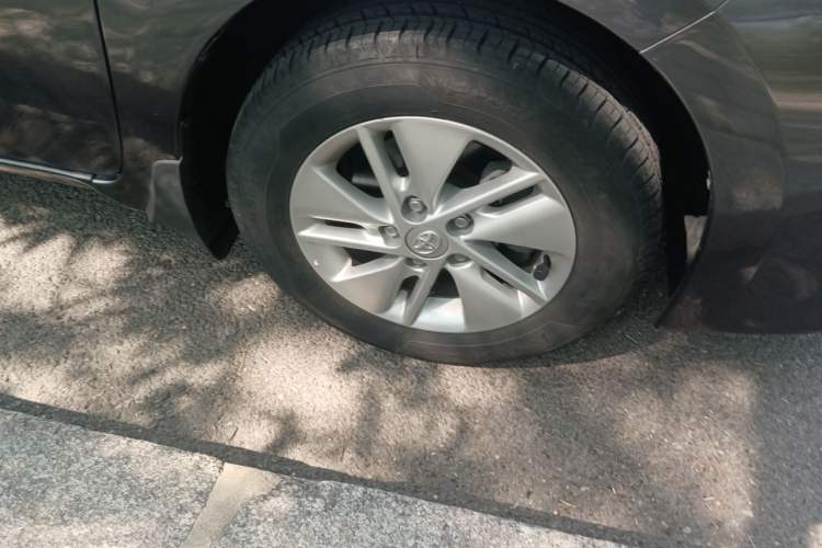 Used Toyota Corolla 2014 1.6L CVT GL Exterior 1