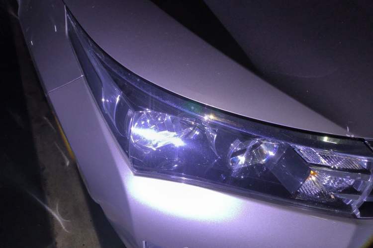 Used Toyota Corolla 2014 1.6L CVT GL-i Exterior 3