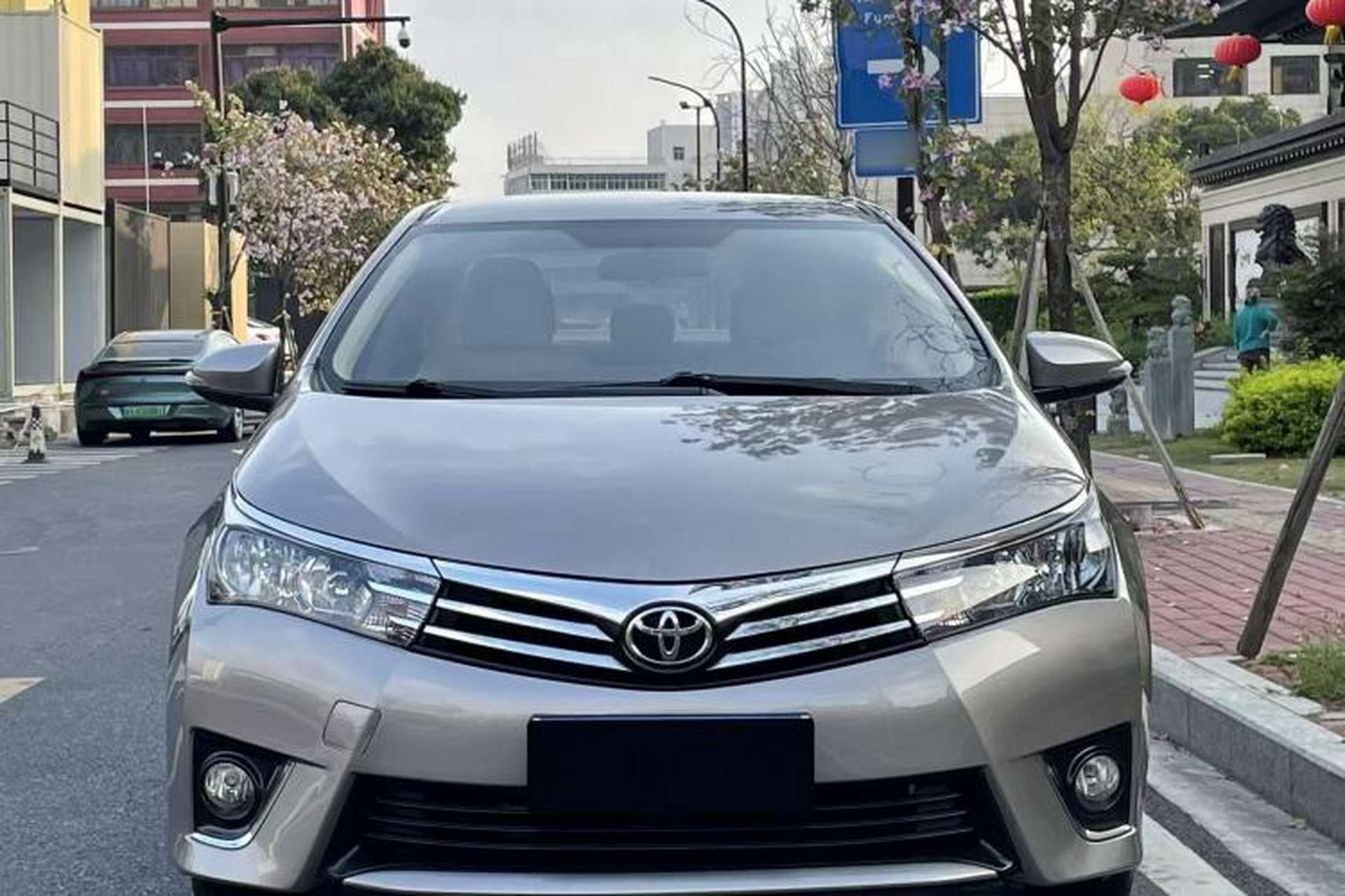 Used Toyota Corolla 2014 1.6L Manual GL Exterior 4