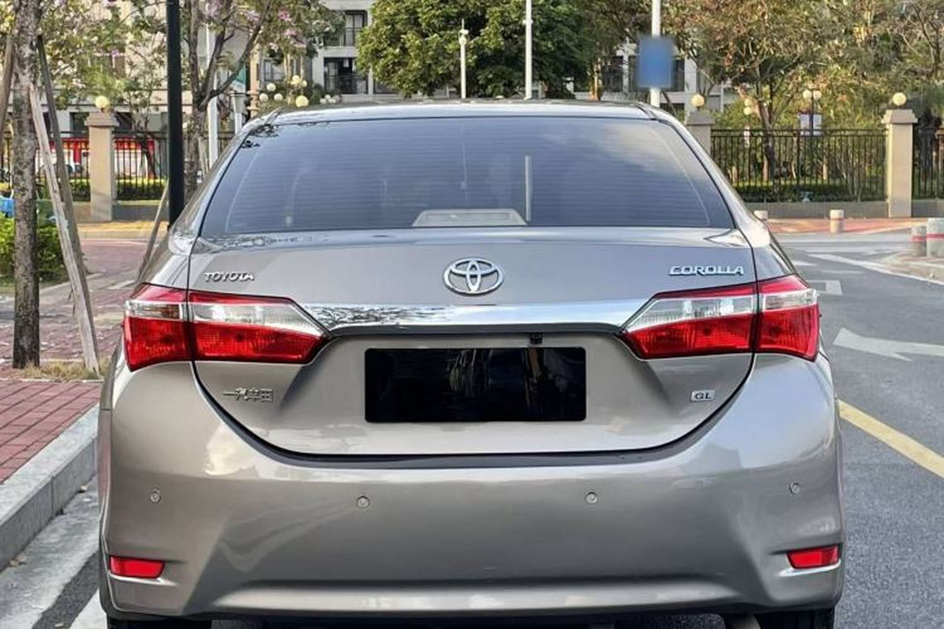 Used Toyota Corolla 2014 1.6L Manual GL Exterior 7