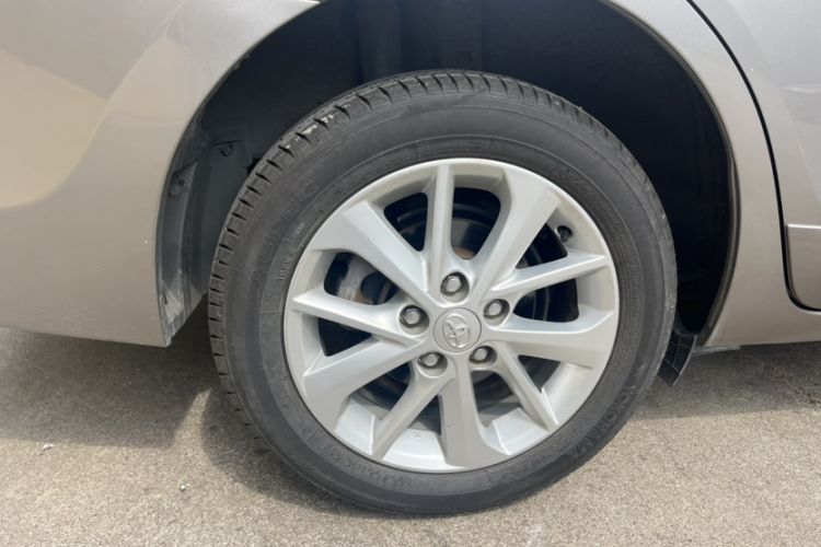 Used Toyota Corolla 2014 1.8L CVT Top-of-the-Line Version Exterior 8