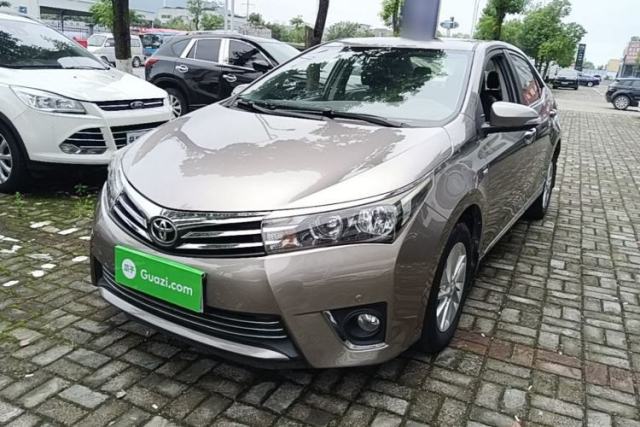 Ojetý Toyota Corolla 2014 1.6L CVT GL-i