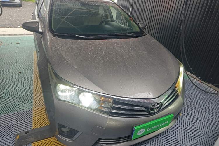 Used Toyota Corolla 2014 1.6L CVT GL-i Front