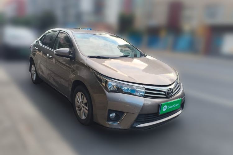 Used Toyota Corolla 2014 1.6L CVT GL Front Right 45 Deg