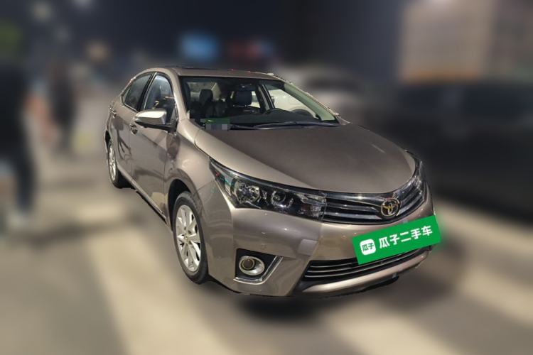 Used Toyota Corolla 2014 1.6L CVT GL-i Leather Edition Front Right 45 Deg