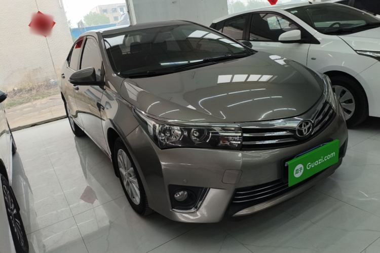 Used Toyota Corolla 2014 1.6L CVT GL-i Leather Edition Front Right 45 Deg