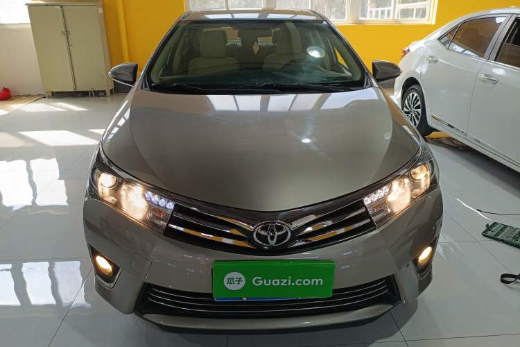 Used Toyota Corolla 2014 1.8L CVT Top-of-the-Line Version Front