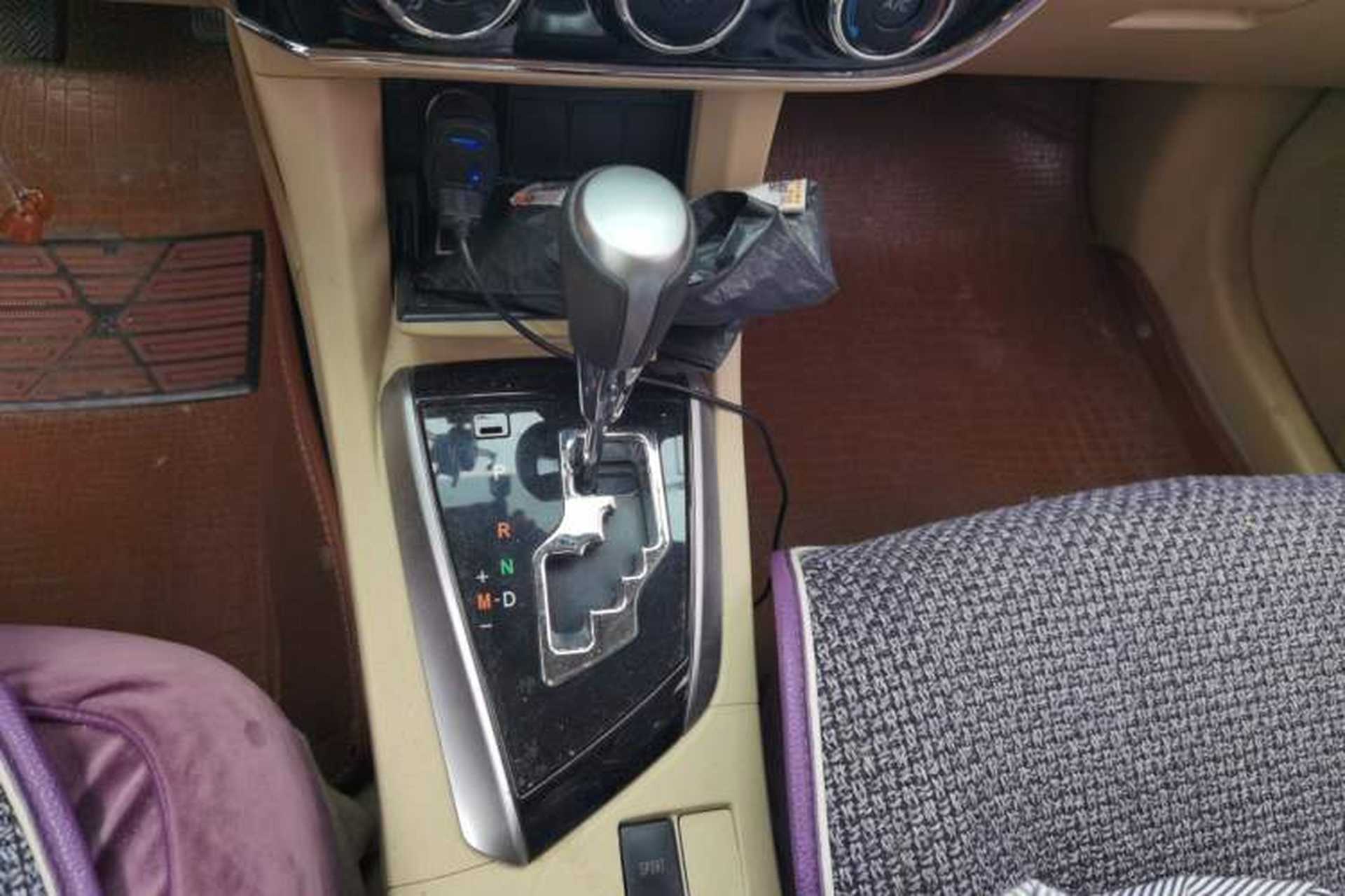 Used Toyota Corolla 2014 1.6L CVT GL Gear Lever