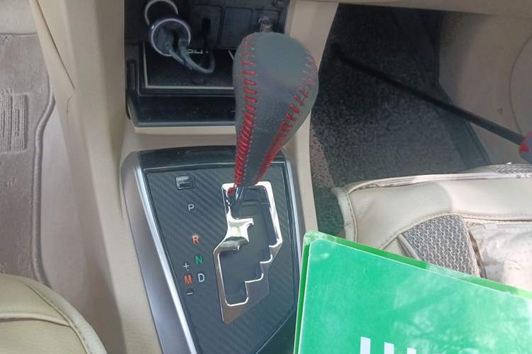 Used Toyota Corolla 2014 1.6L CVT GL Gear Lever