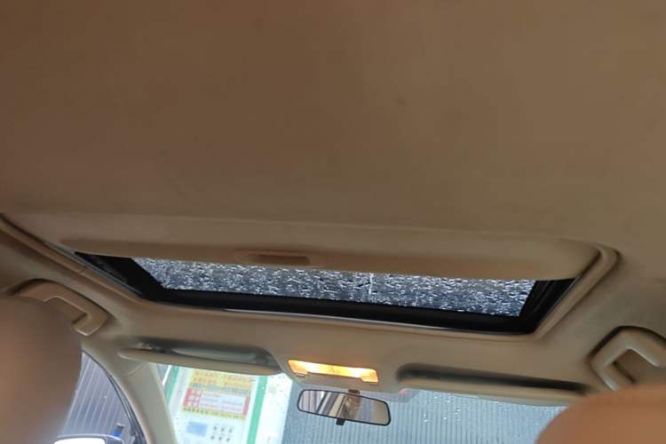 Used Toyota Corolla 2014 1.6L CVT GL-i Headliner