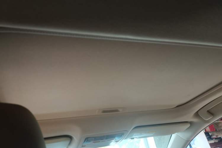 Used Toyota Corolla 2014 1.6L CVT GL-i Leather Edition Headliner