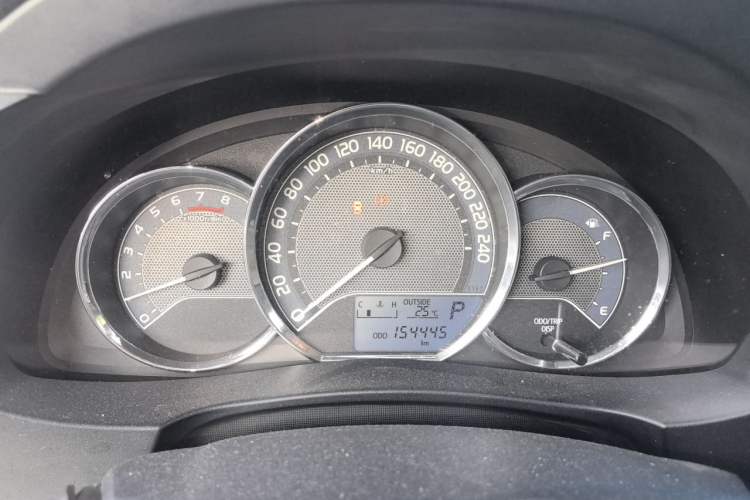 Used Toyota Corolla 2014 1.6L CVT GL Instrument Cluster