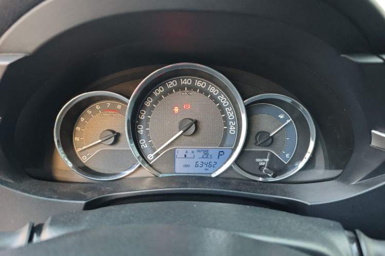 Used Toyota Corolla 2014 1.6L CVT GL Instrument Cluster