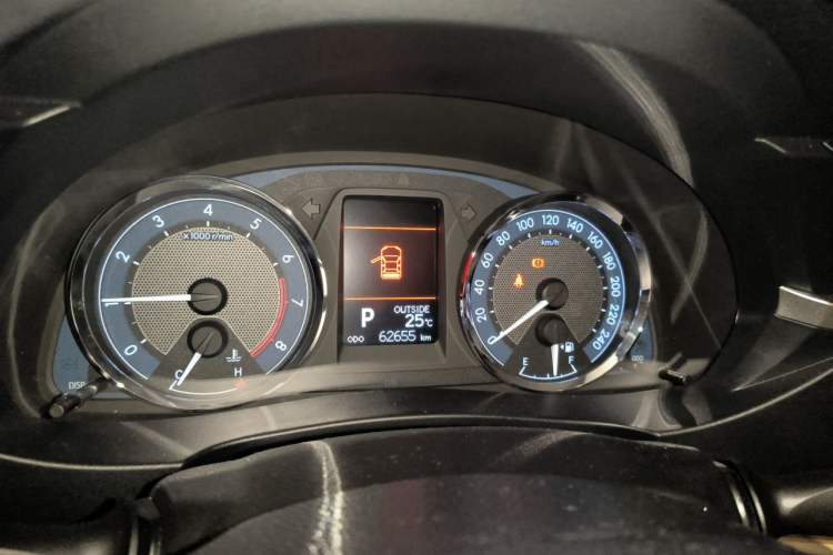 Used Toyota Corolla 2014 1.6L CVT GL-i Instrument Cluster