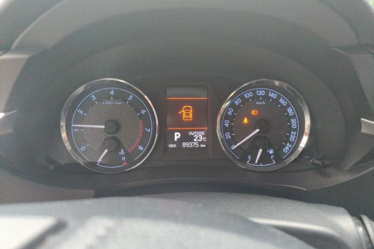 Used Toyota Corolla 2014 1.6L CVT GL-i Leather Edition Instrument Cluster