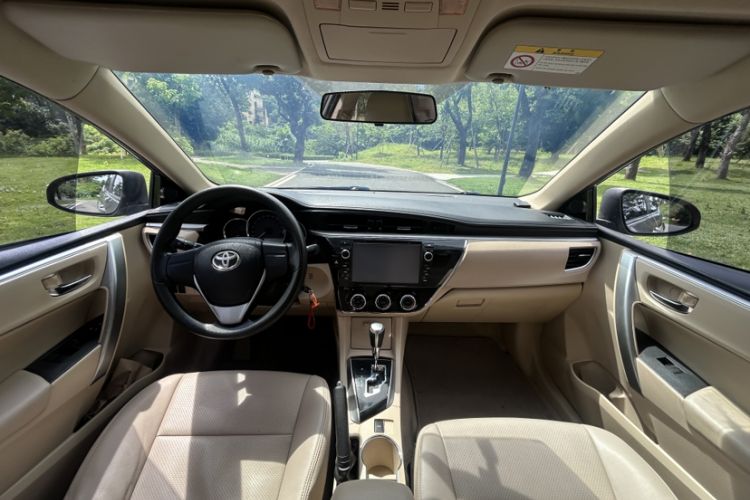 Used Toyota Corolla 2014 1.6L CVT GL Interior 3