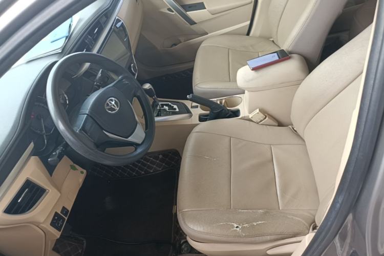 Used Toyota Corolla 2014 1.6L CVT GL Left Front Seat