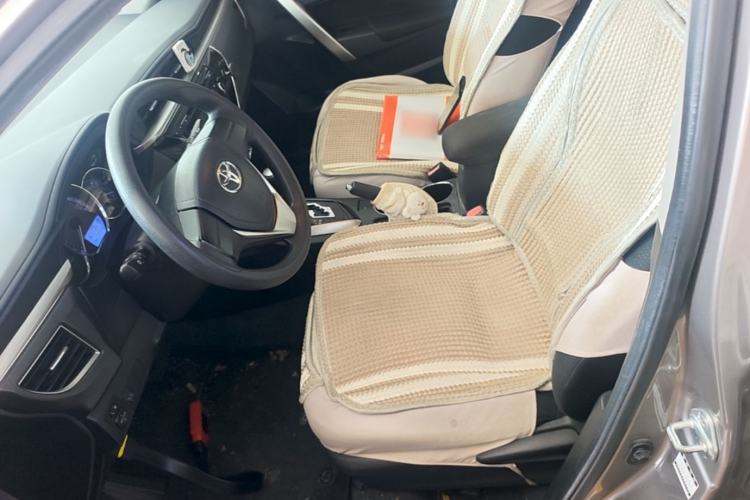 Used Toyota Corolla 2014 1.6L CVT GL Left Front Seat