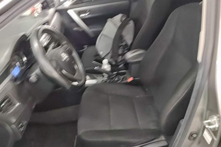 Used Toyota Corolla 2014 1.6L CVT GL Left Front Seat