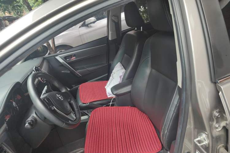 Used Toyota Corolla 2014 1.6L CVT GL-i Leather Edition Left Front Seat