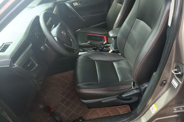 Used Toyota Corolla 2014 1.6L CVT GL-i Left Front Seat