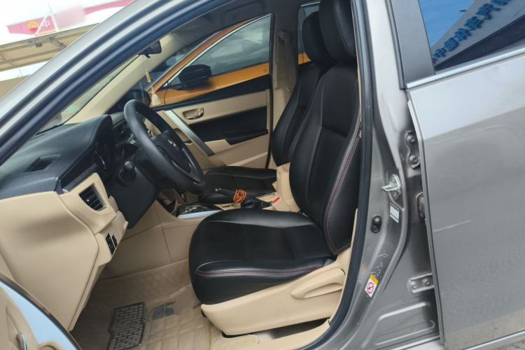 Used Toyota Corolla 2014 1.6L CVT GL Left Front Seat
